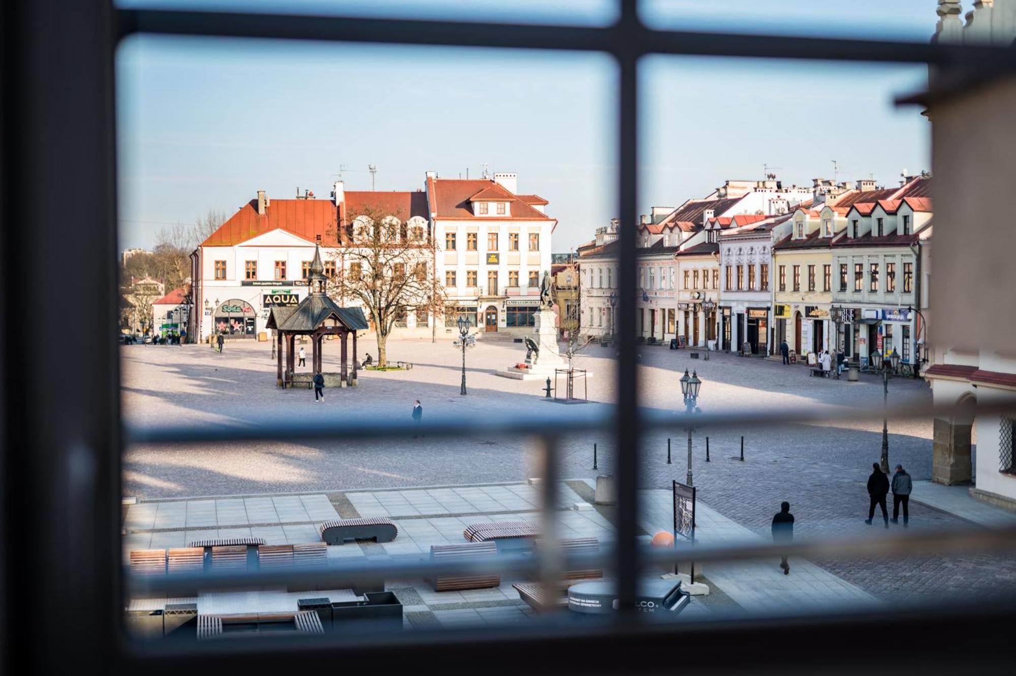 Pod Ratuszem Lägenhet Rzeszów Exteriör bild